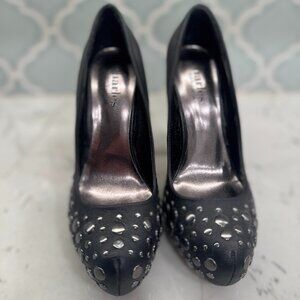 Charles by Charles David Pumps